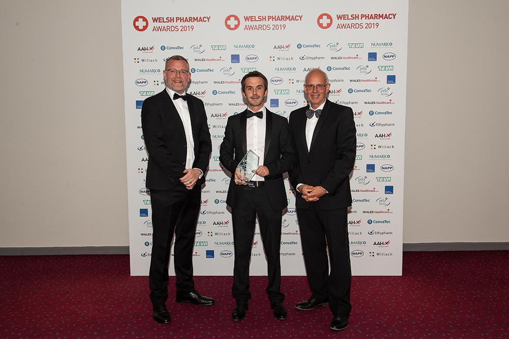 Business Development of the Year Independent Award winner, Ed John, Clunderwen Pharmacy, Pembrokeshire, with Rupert Newman, AAH Pharmaceuticals, and Steve Simmonds, The National Pharmacy Association